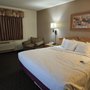 Cobblestone Hotel & Suites