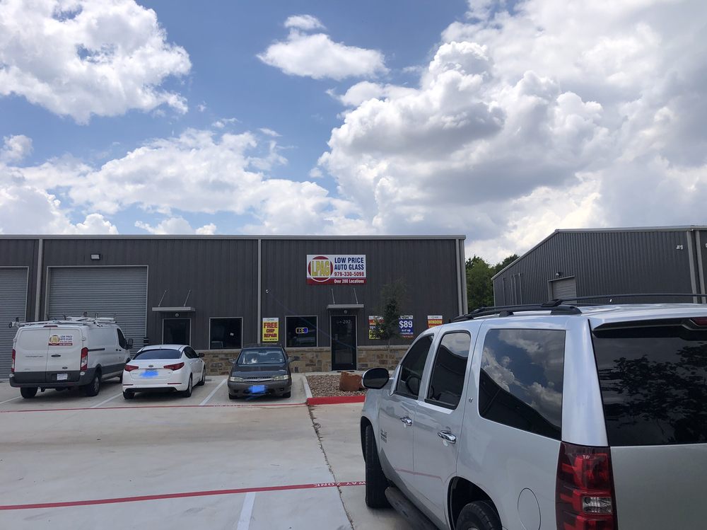 LOW PRICE AUTO GLASS 19 Photos 2404 N Texas Ave, Bryan, TX Yelp
