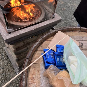 OceanCiders - S'mores pack - Beer Bar Near Me - Half Moon Bay, California