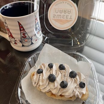 Sweet Nara - Blueberry croffle - Coffee & Tea Near Me - Fullerton, California Sweet Nara - Blueberry croffle - Coffee & Tea Near Me - Fullerton, California