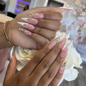 Nails Concepts 2 - Acrylic Nail Tip Set - Nail Technicians Near Me - Everett, Washington