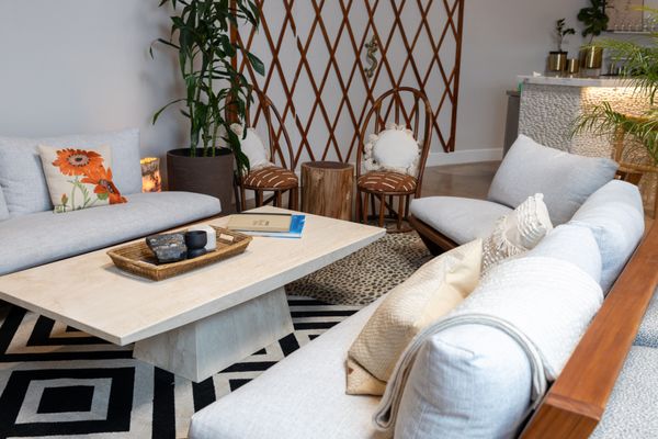 Bivouac Adventure Lodge: Cider Bar, Coffee Shop, & General Store by null