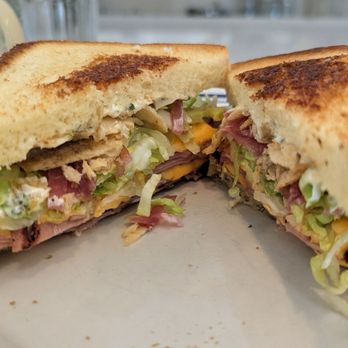Norm's Diner - Diners Near Me - Detroit, Michigan