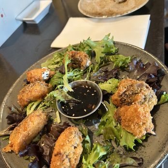 Maru Sushi & Grill - Crabby mushrooms - Sushi Bars Near Me - Grand Rapids, Michigan