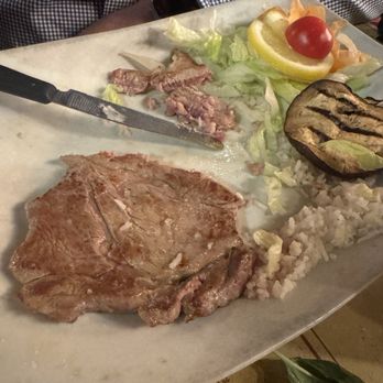 La Nuova Piazzetta - Bistecca (the steak) was fine, they did the best they could with the cut of meat. Veggies, like the steak were "okay" - Roman Near Me - Rome, RM La Nuova Piazzetta - Bistecca (the steak) was fine, they did the best they could with the cut of meat. Veggies, like the steak were "okay" - Roman Near Me - Rome, RM