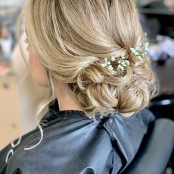 The Cutting Edge Salon & Spa