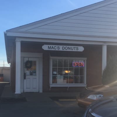Mac's Donut Shop by null