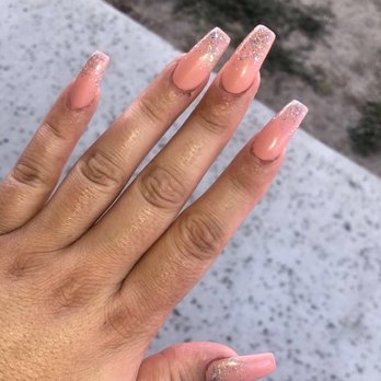 Glamour Nail & Spa - Ombré Glitter - Nail Salons Near Me - Tulare, California Glamour Nail & Spa - Ombré Glitter - Nail Salons Near Me - Tulare, California