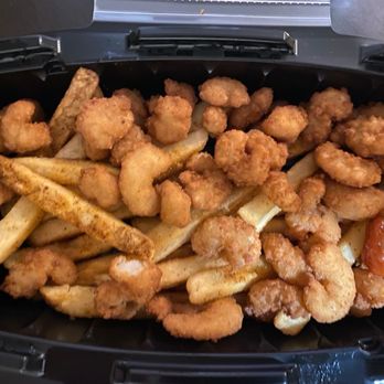 Red Lobster - Kid's Popcorn Shrimp and Chesapeake Fries - Seafood Near Me - Tulsa, Oklahoma Red Lobster - Kid's Popcorn Shrimp and Chesapeake Fries - Seafood Near Me - Tulsa, Oklahoma