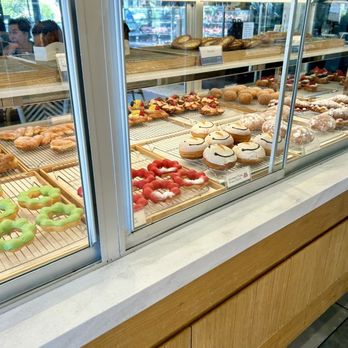 Paris Baguette - Bakeries Near Me - Los Angeles, California Paris Baguette - Bakeries Near Me - Los Angeles, California