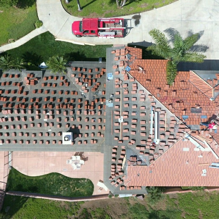 Slide of Raneri & Long Roofing and Solar