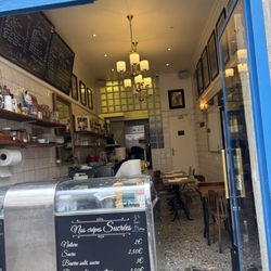 La Droguerie du Marais - Inside seating