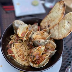 Old Post Tavern - Spaghetti with clams