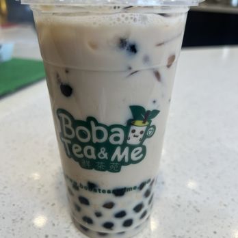 Boba Tea & Me - Roasted oolong milk tea - Bubble Tea Near Me - Santa Monica, California