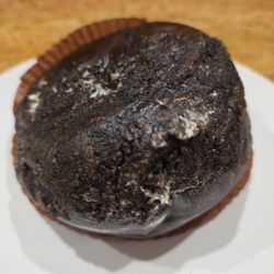 Sunmerry Bakery - Oreo Choco Bun