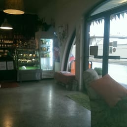 What a gorgeous cafe!