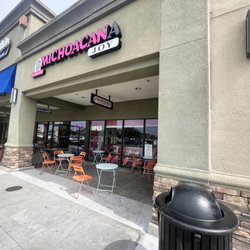 La Michoacana Joy - Store front