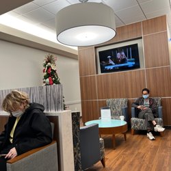 Memorial Hermann Sugar Land Hospital - Surgery Waiting Area