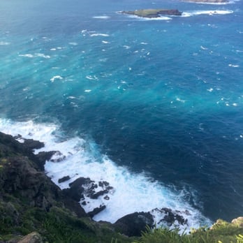 Makapu'u Point Lighthouse Trail - Gorgeous view - Hiking Near Me - Honolulu, Hawaii Makapu'u Point Lighthouse Trail - Gorgeous view - Hiking Near Me - Honolulu, Hawaii