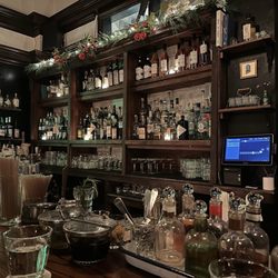 ROUX - Bar area