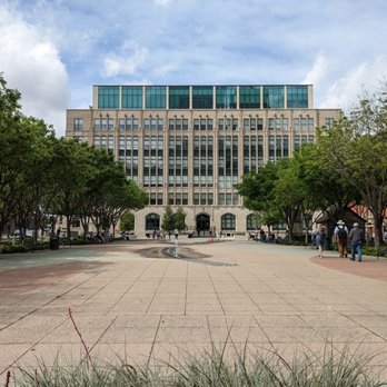 Founder's Plaza - Founder's Plaza, Dallas - Parks Near Me - Dallas, Texas Founder's Plaza - Founder's Plaza, Dallas - Parks Near Me - Dallas, Texas