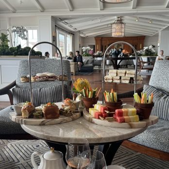 Montage Lobby Lounge - Lounges Near Me - Laguna Beach, California Montage Lobby Lounge - Lounges Near Me - Laguna Beach, California