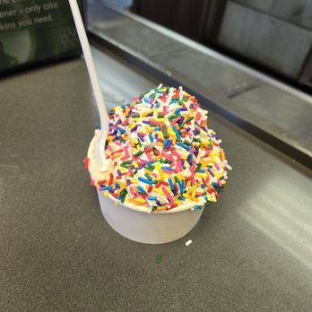 Van Dyk's Ice Cream - Ice Cream & Frozen Yogurt Near Me - Ridgewood, New Jersey Van Dyk's Ice Cream - Ice Cream & Frozen Yogurt Near Me - Ridgewood, New Jersey