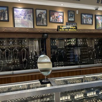 Mr  Steve's Pawn Shop - Amazing jewelry options - Pawn Shops Near Me - Los Angeles, California