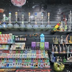 High Tides Tobacco & Gifts