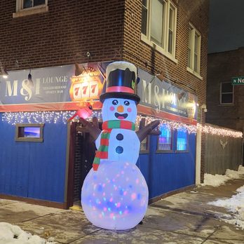 M & I Lounge - M&I Lounge - Dive Bars Near Me - Chicago, Illinois