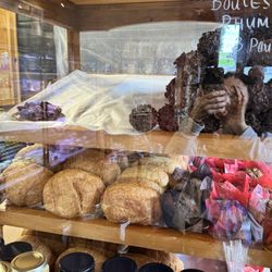 Boulangerie Blouin - 9/26. Got that last pecan bar - very sweet and sticky & pain au chocolate - stale & doughy