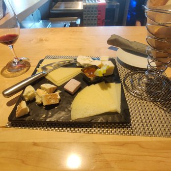 SixtyFour - Wine Bar & Kitchen - Wine Bars Near Me - Naperville, Illinois SixtyFour - Wine Bar & Kitchen - Wine Bars Near Me - Naperville, Illinois