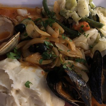Oliveiras da Serra - Grouper special - Portuguese Near Me - Carteret, New Jersey Oliveiras da Serra - Grouper special - Portuguese Near Me - Carteret, New Jersey