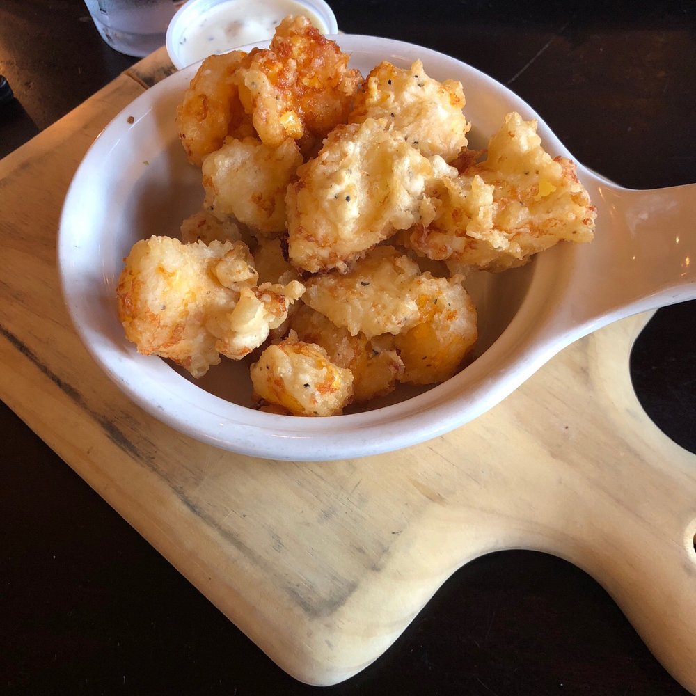 Red Lion Pub - Yummy cheese curds - Pubs Near Me - Milwaukee, Wisconsin Red Lion Pub - Yummy cheese curds - Pubs Near Me - Milwaukee, Wisconsin
