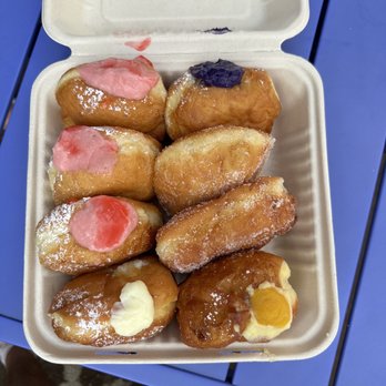 Kauai Bakery - Bakeries Near Me - Lihue, Hawaii