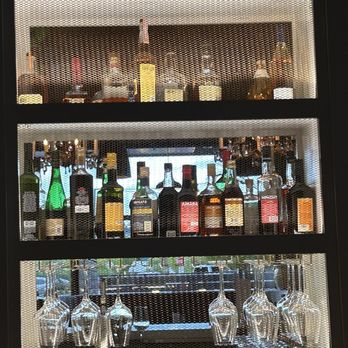 Cecilia - The bar - Breakfast & Brunch Near Me - Vancouver, Washington