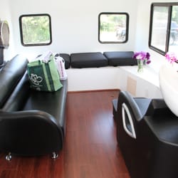 Hair Nirvana - Waiting area