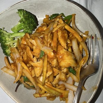 Burma Roots - Mango Chicken - Burmese Near Me - San Jose, California