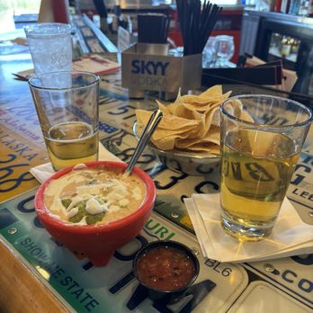 SMITTY’S GARAGE BURGERS & BEER - Updated January 2026 - 306 Photos ...