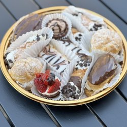 Homestyle Desserts Cold Spring - Party pastry platter