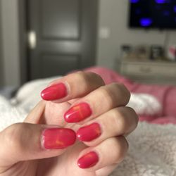 Daisy Nails 