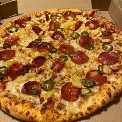 Domino's Pizza - Pineapple Pepperoni Jalapeño