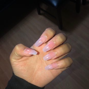 Aborn Nail - very rounded, not what im use to for a coffin - Nail Salons Near Me - San Jose, California