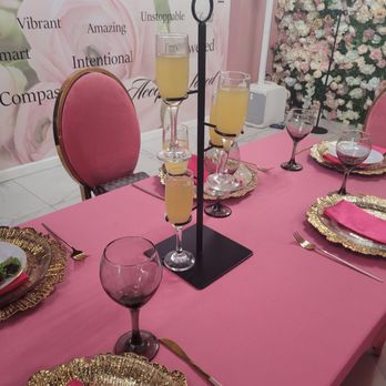 Casa De Flora Bar - Mimosa tower - Coffee & Tea Near Me - Bloomfield, New Jersey