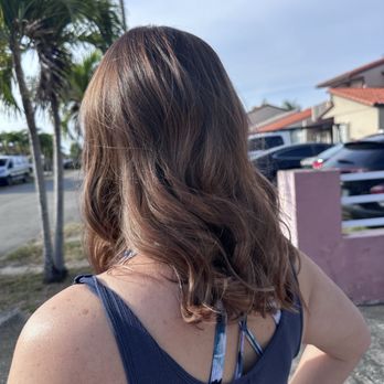 Edward James - Back angle - Hair Salons Near Me - Sunset, Florida