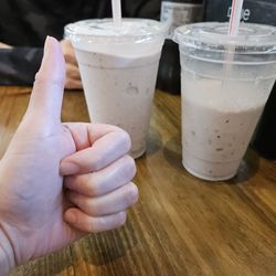 Hog Wild Burgers & Shakes - Blueberry Cheesecake Milkshakes
