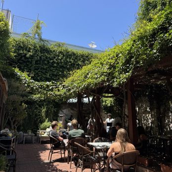 Linnaea's Cafe - Coffee & Tea Near Me - San Luis Obispo, California
