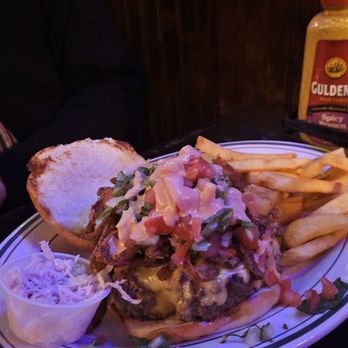 Jackson Hole Burgers - The Classic - American Near Me - New York, New York