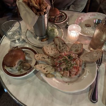 MaryLou - Salmon tar tar. Slider. Fries. - French Near Me - New York, New York MaryLou - Salmon tar tar. Slider. Fries. - French Near Me - New York, New York