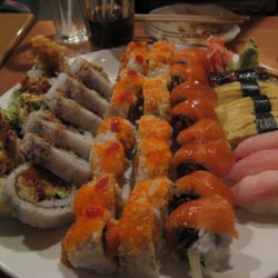 Sushi Para II - Rolls galore.